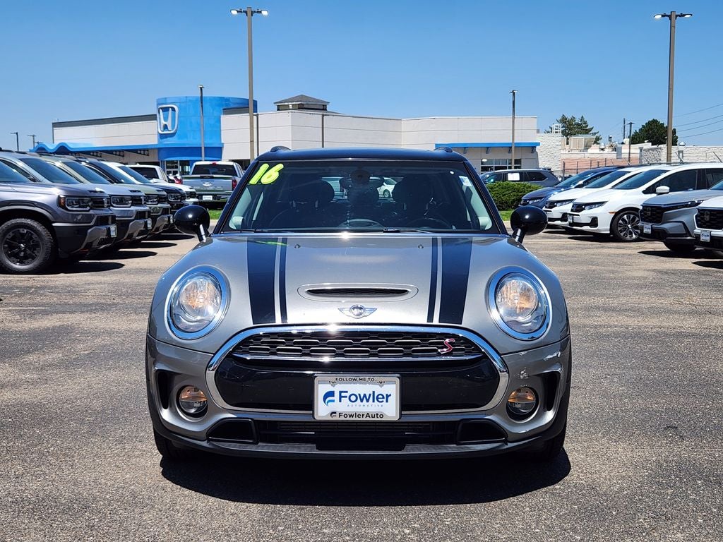2016 MINI Cooper S — side profile view